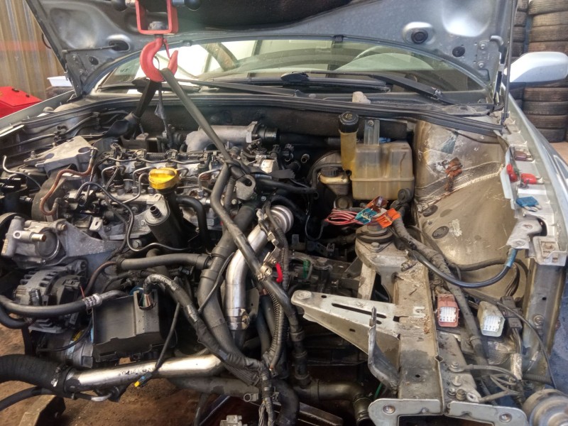 renault laguna rxe 1.9dci del año 2001