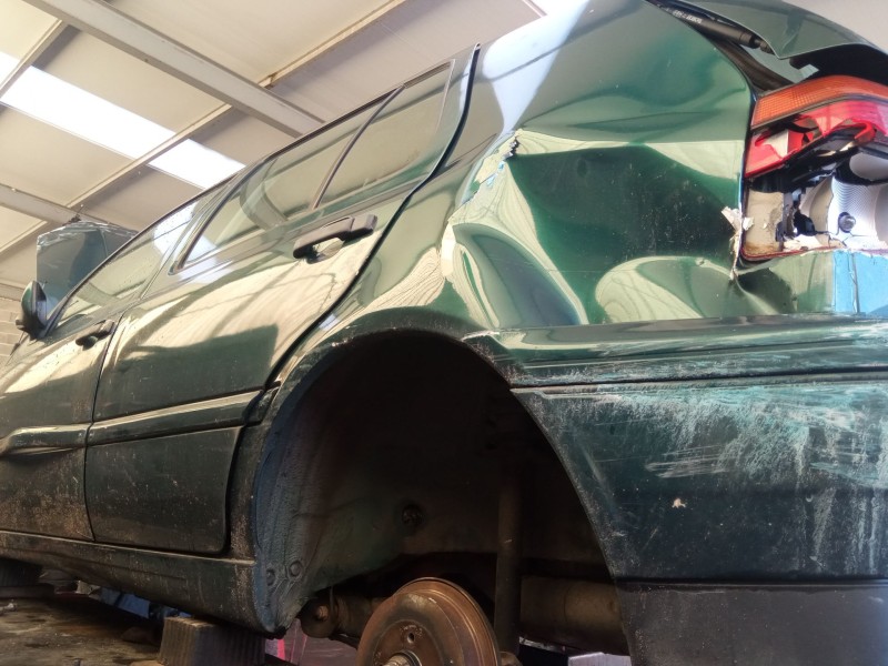 volkswagen golf del año 1996