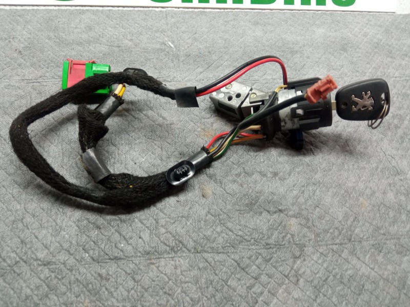 Recambio de conmutador de arranque para peugeot 307 referencia OEM IAM 36353100   Recambio de conmutador de arranque para peugeot 307 referencia OEM IAM 36353100