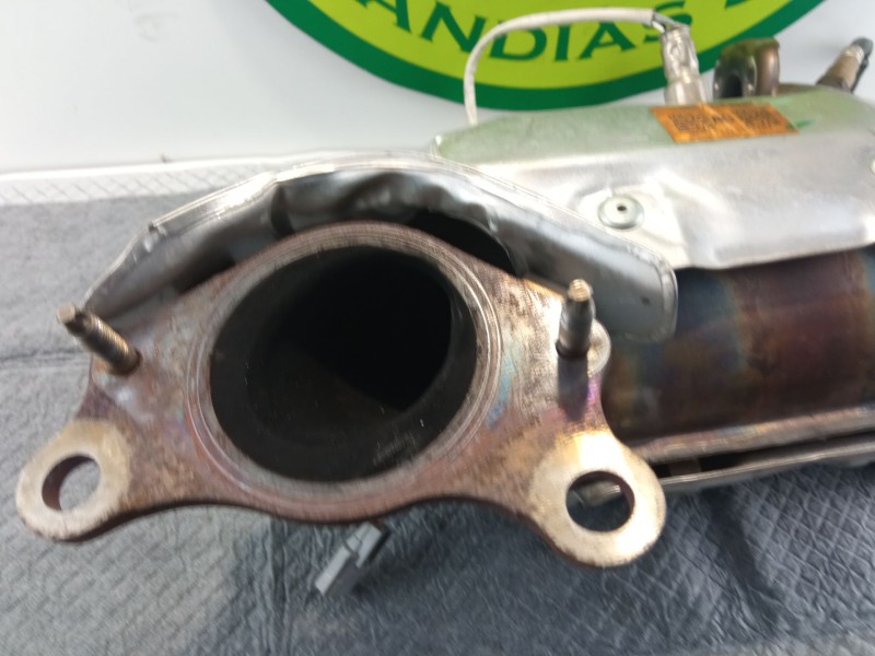 Recambio de catalizador para dacia sandero referencia OEM IAM   
