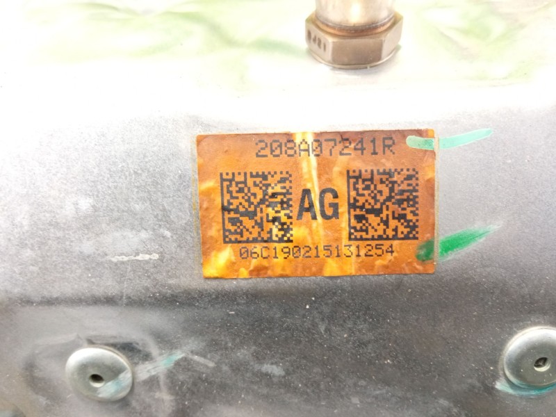 Recambio de catalizador para dacia sandero referencia OEM IAM   