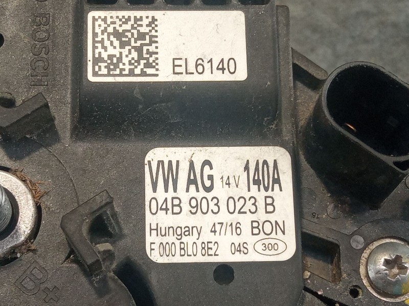 Recambio de alternador 140a/14v para seat ibiza referencia OEM IAM 04B903023B  