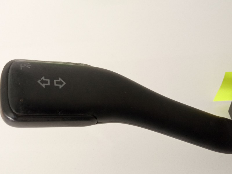 Recambio de mando multifuncion para seat toledo referencia OEM IAM   