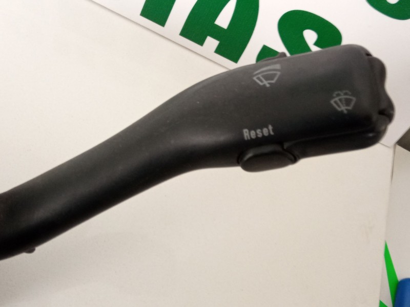 Recambio de mando multifuncion para seat toledo referencia OEM IAM   