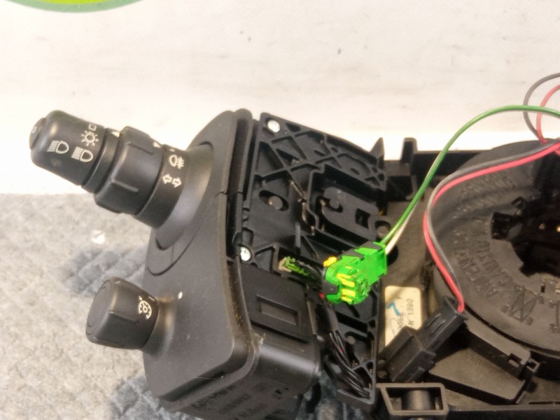 Recambio de mando multifuncion para renault scenic referencia OEM IAM   
