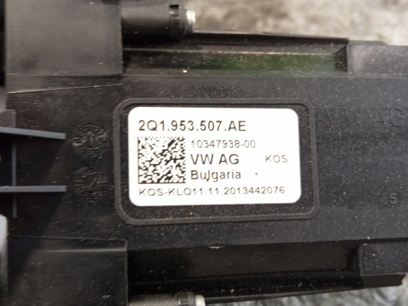 Recambio de mando multifuncion para seat ibiza referencia OEM IAM 2Q1953507AE  