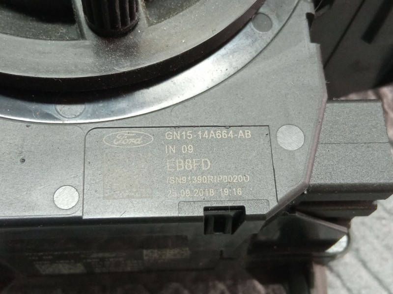 Recambio de mando multifuncion para ford fiesta referencia OEM IAM H1BT-3F944-AH  