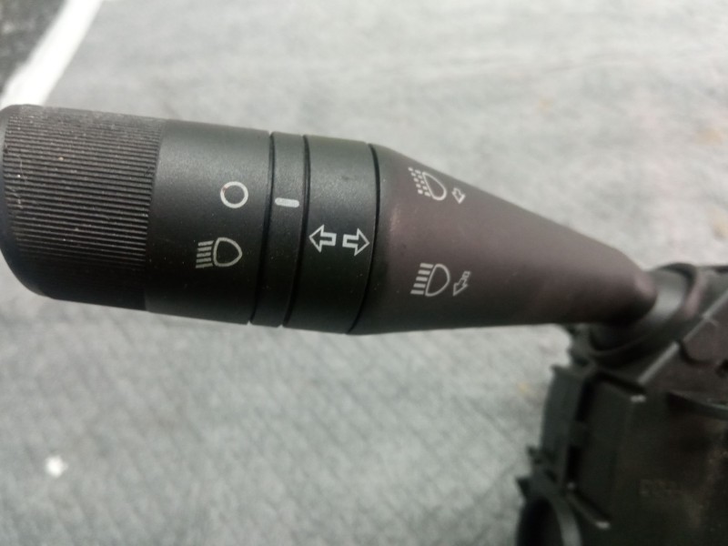 Recambio de mando multifuncion para iveco 35 s18 referencia OEM IAM 1001380A  