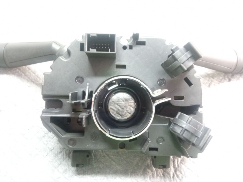 Recambio de mando multifuncion para iveco 35 s18 referencia OEM IAM 1001380A  