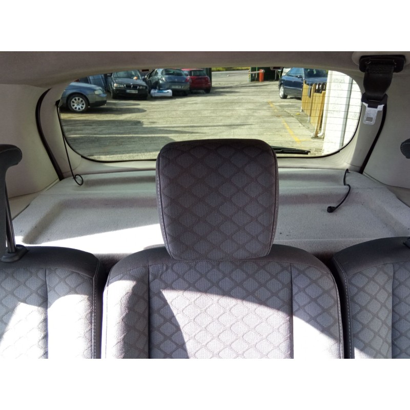 renault scenic del año 2010