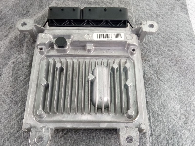 Recambio de centralita motor para mercedes benz c220 referencia OEM IAM A0064461540 A6519007500 DELPHI 28336101