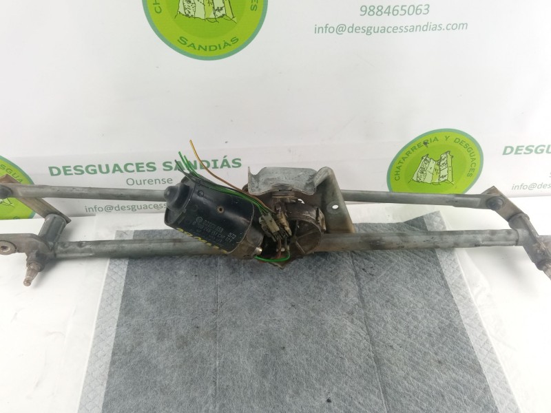 Recambio de motor limpiaparabrisas delantero para volkswagen vento referencia OEM IAM 0390246151CHP  