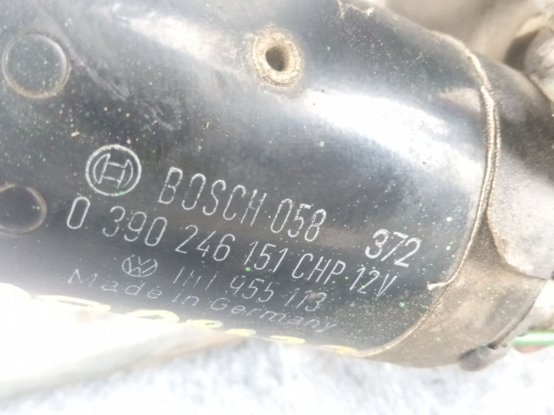 Recambio de motor limpiaparabrisas delantero para volkswagen vento referencia OEM IAM 0390246151CHP  