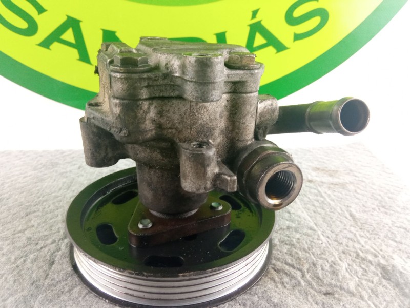 Recambio de bomba dirección mecánica para volkswagen passat referencia OEM IAM   