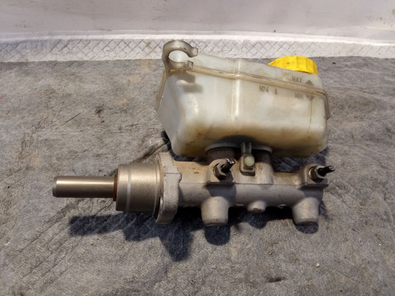 Recambio de bomba freno para seat ibiza referencia OEM IAM   