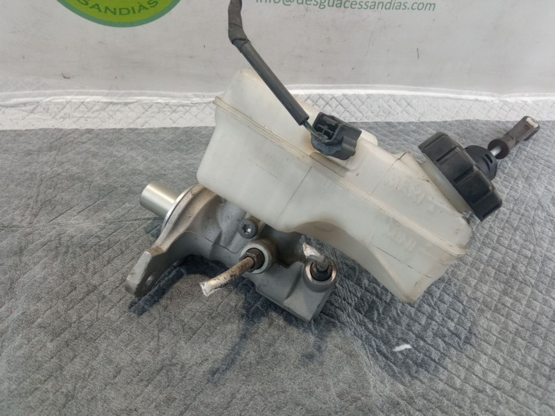 Recambio de bomba freno para dacia sandero referencia OEM IAM   