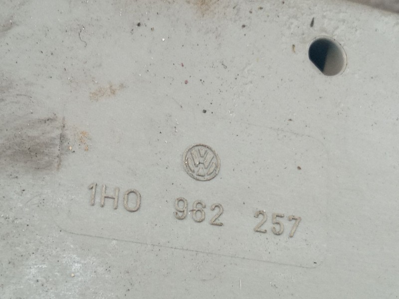 Recambio de compresor de cierre centralizado para volkswagen golf referencia OEM IAM 1H0962257  