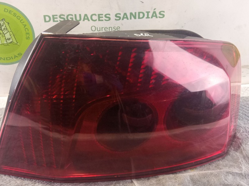 Recambio de piloto trasero derecho para peugeot 407 referencia OEM IAM   