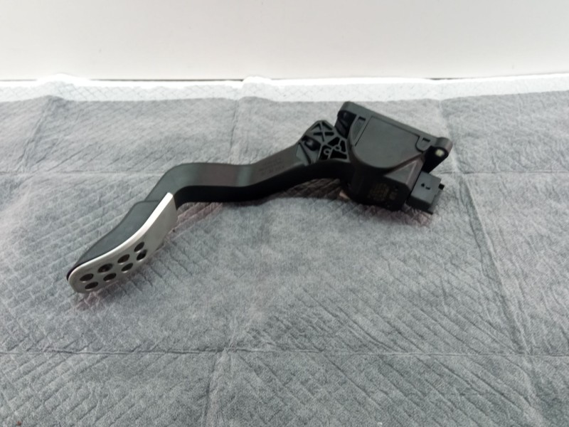 Recambio de potenciometro para citroën ds4 referencia OEM IAM 9671840380  0280755165