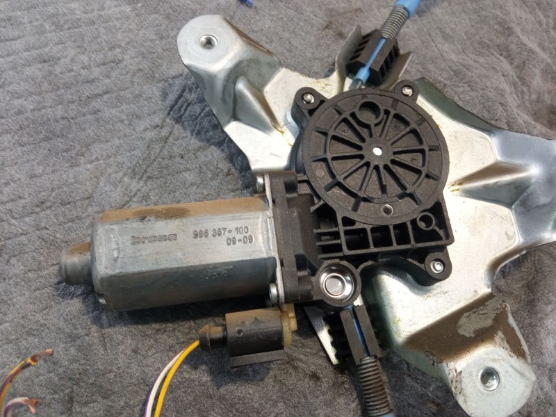 Recambio de elevalunas delantero derecho para ford tourneo referencia OEM IAM   