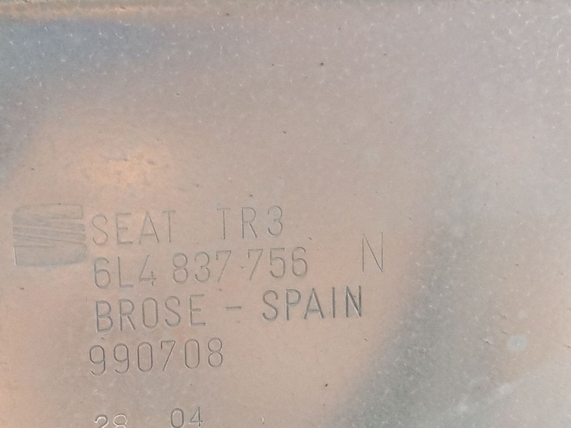 Recambio de elevalunas delantero derecho para seat ibiza referencia OEM IAM 6L4837752  