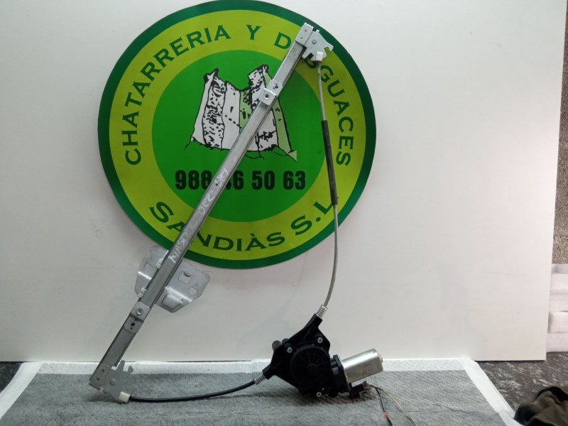 Recambio de elevalunas delantero derecho para renault master referencia OEM IAM   