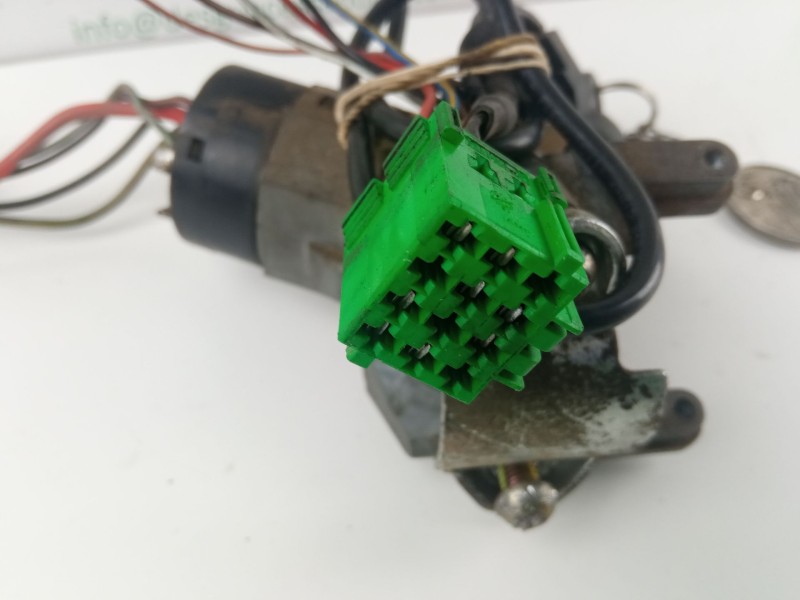 Recambio de antirrobo para volkswagen lt35 referencia OEM IAM   