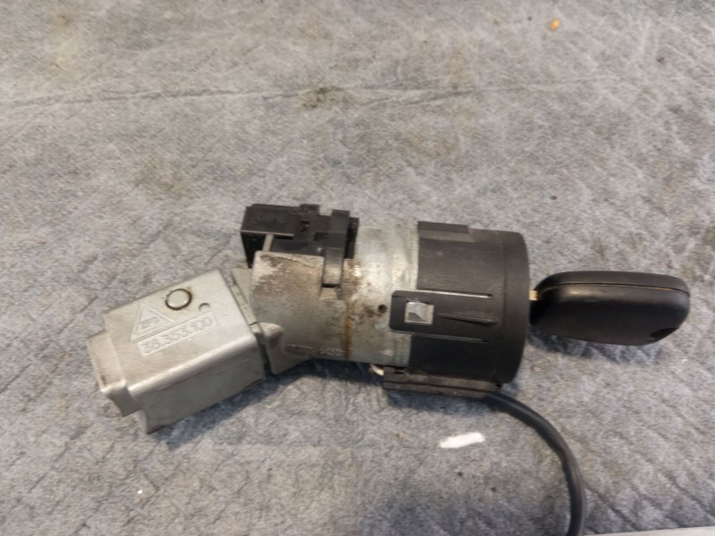 Recambio de conmutador de arraque para peugeot 307 referencia OEM IAM 964844518036353100  