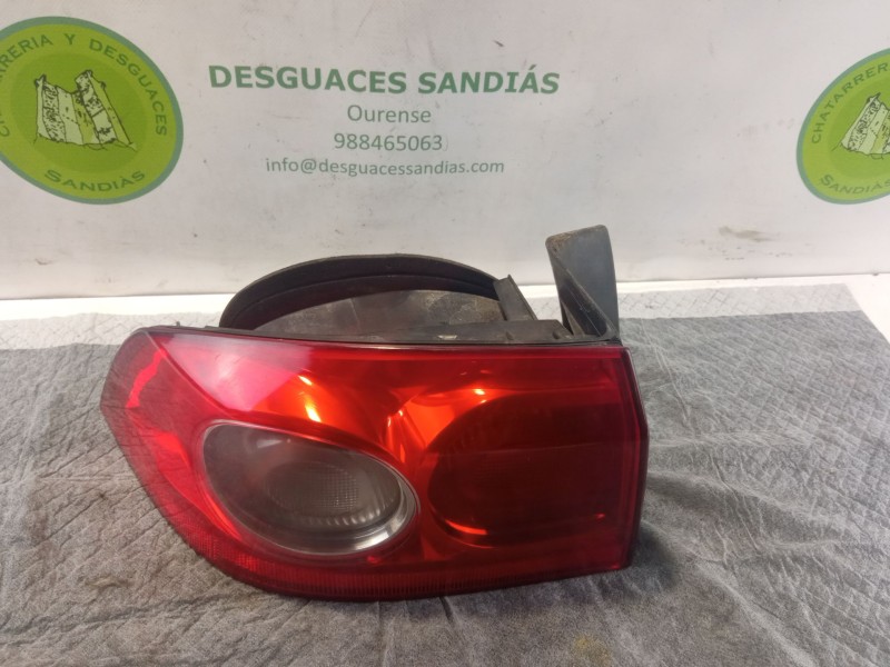 Recambio de piloto trasero izquierdo para renault laguna referencia OEM IAM   