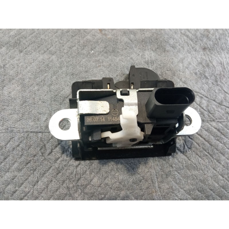 Recambio de cerradura maletero / porton para seat altea referencia OEM IAM 5P8827505B  