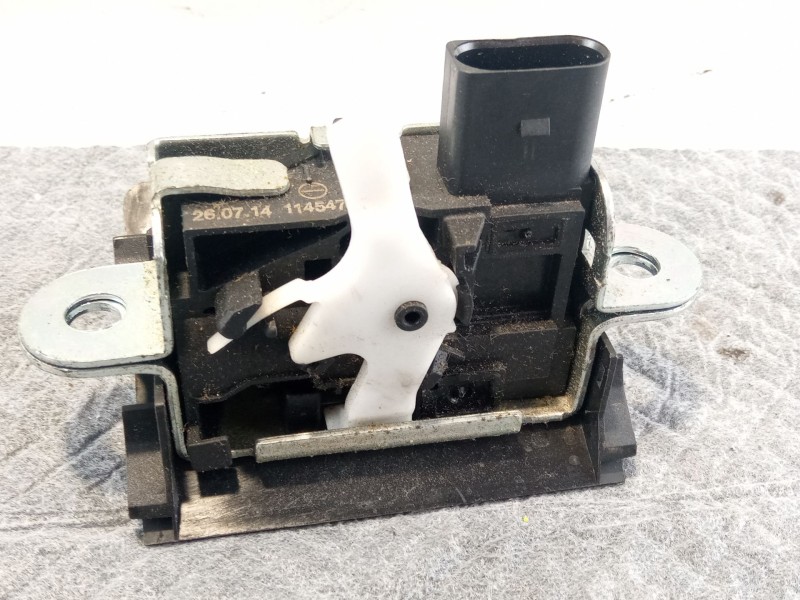 Recambio de cerradura maletero / porton para seat altea referencia OEM IAM 5P8827505B  