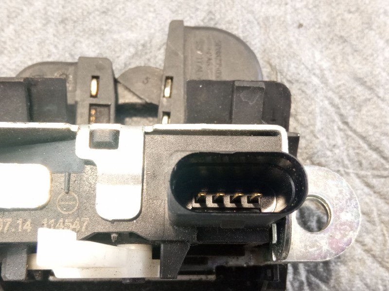 Recambio de cerradura maletero / porton para seat altea referencia OEM IAM 5P8827505B  