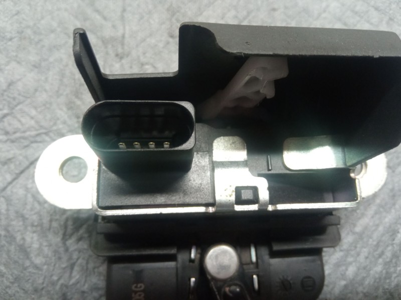 Recambio de cerradura maletero / porton para seat altea referencia OEM IAM   