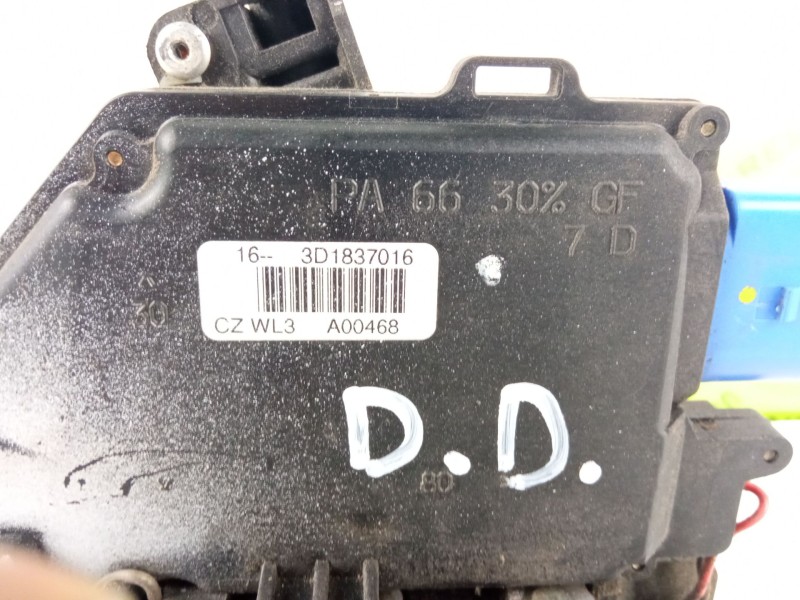 Recambio de cerradura puerta delantera derecha para volkswagen caddy referencia OEM IAM   