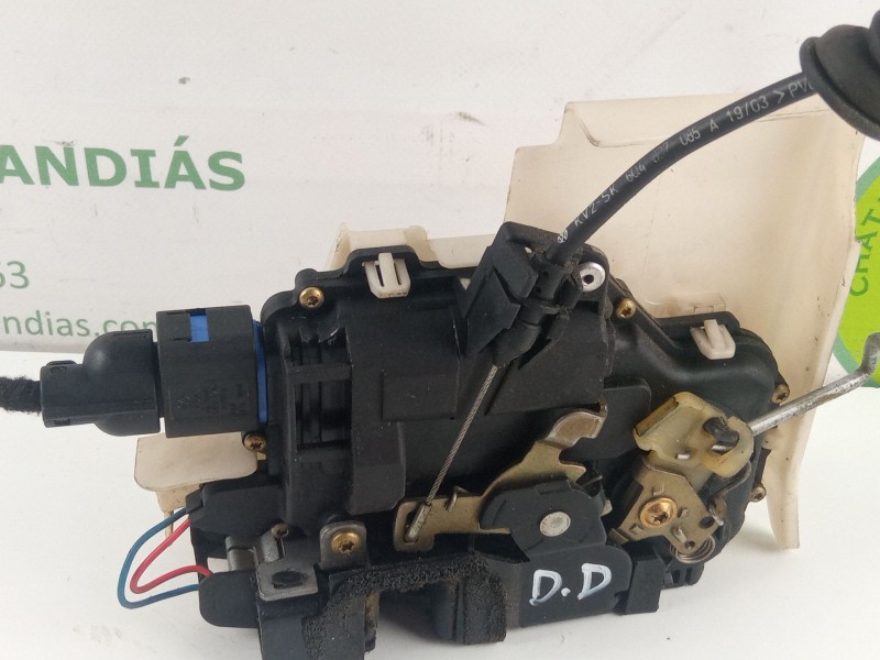Recambio de cerradura puerta delantera derecha para volkswagen polo referencia OEM IAM   