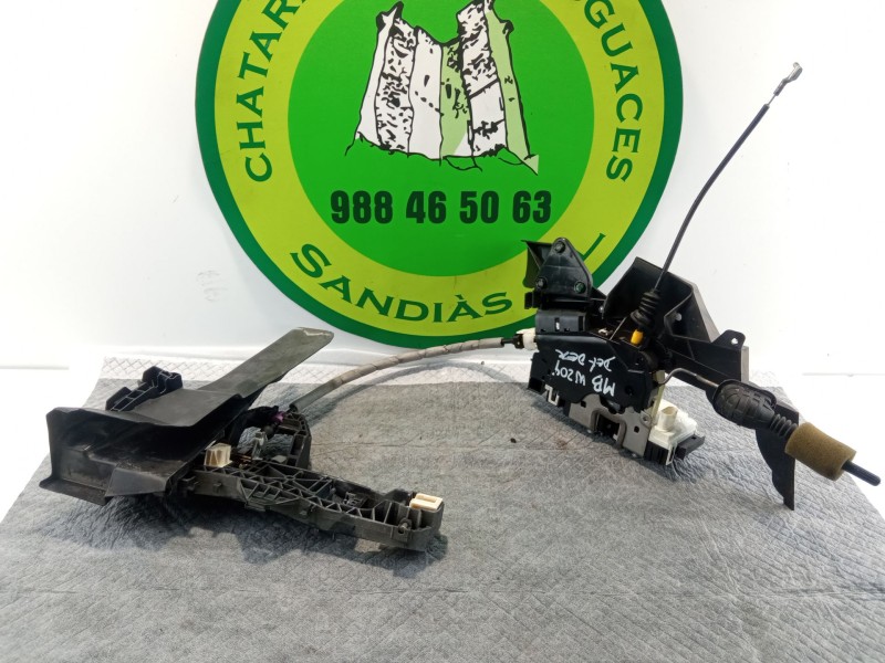 Recambio de cerradura puerta delantera derecha para mercedes-benz c220 referencia OEM IAM   