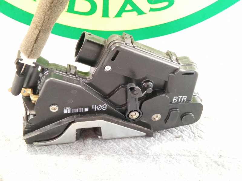 Recambio de cerradura puerta delantera derecha para bmw 316i referencia OEM IAM   