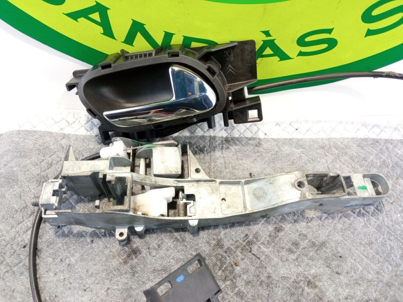 Recambio de cerradura puerta delantera derecha para peugeot 308 referencia OEM IAM   