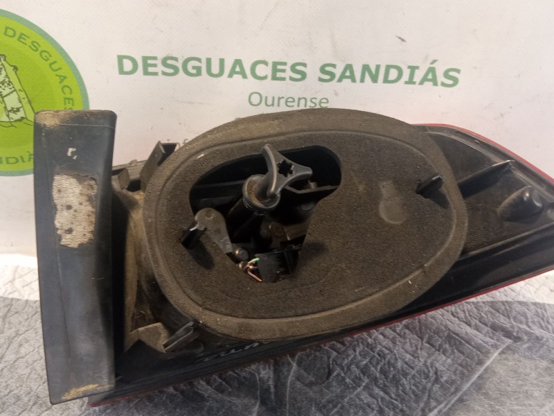 Recambio de piloto trasero izquierdo para renault laguna referencia OEM IAM   