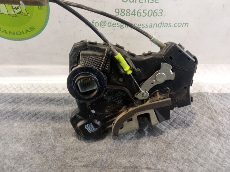 Recambio de cerradura puerta delantera izquierda para toyota corolla referencia OEM IAM   