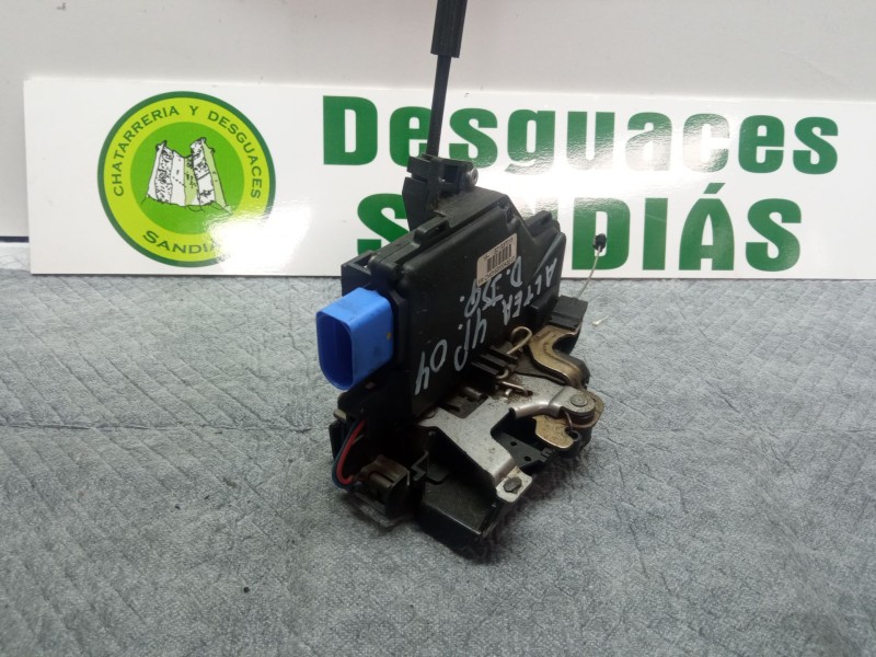 Recambio de cerradura puerta delantera izquierda para seat altea referencia OEM IAM   