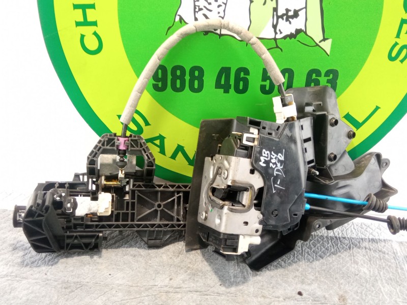 Recambio de cerradura puerta trasera derecha para mercedes-benz c220 referencia OEM IAM   