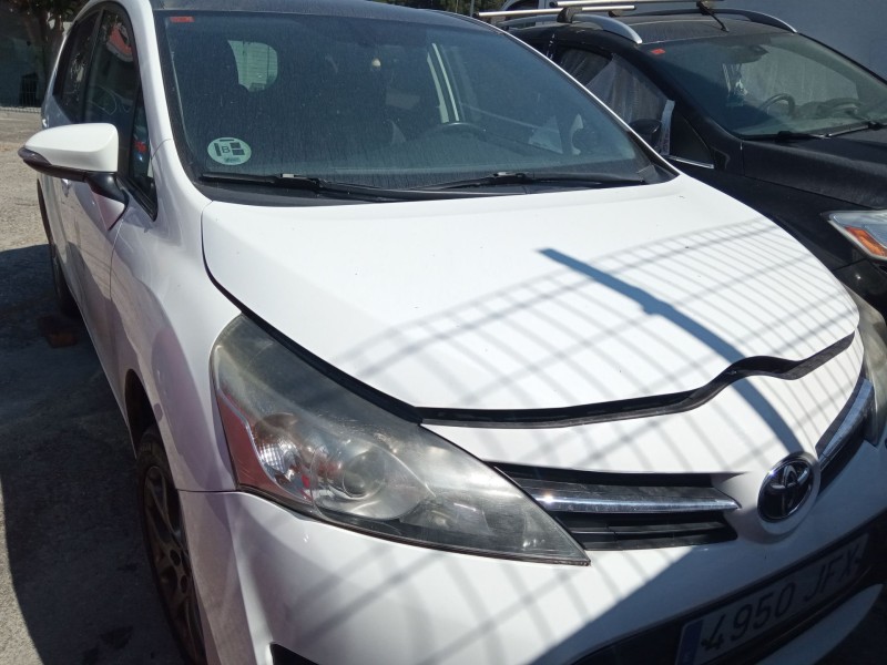 toyota verso del año 2015