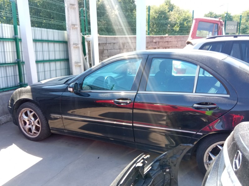 mercedes-benz c220 del año 2000