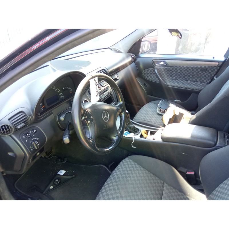 mercedes-benz c220 del año 2000