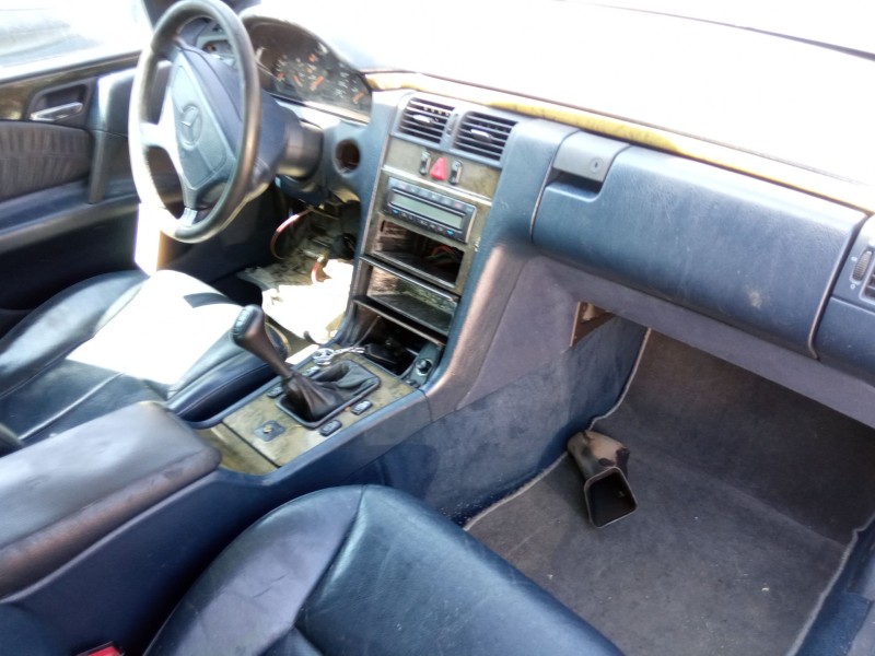 mercedes-benz e250d del año 1997