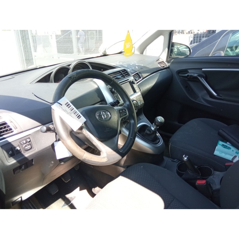 toyota verso del año 2013