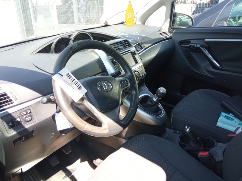 toyota verso del año 2013