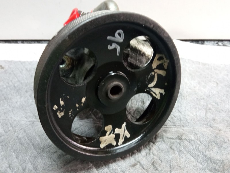 Recambio de bomba dirección mecánica para citroën zx referencia OEM IAM 9610519980  