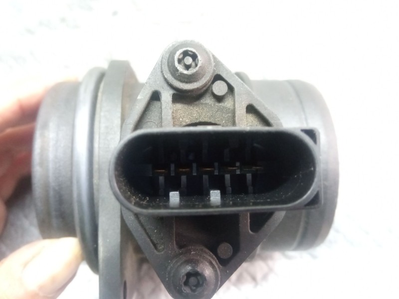 Recambio de caudalimetro para audi a3 referencia OEM IAM 038906461B  